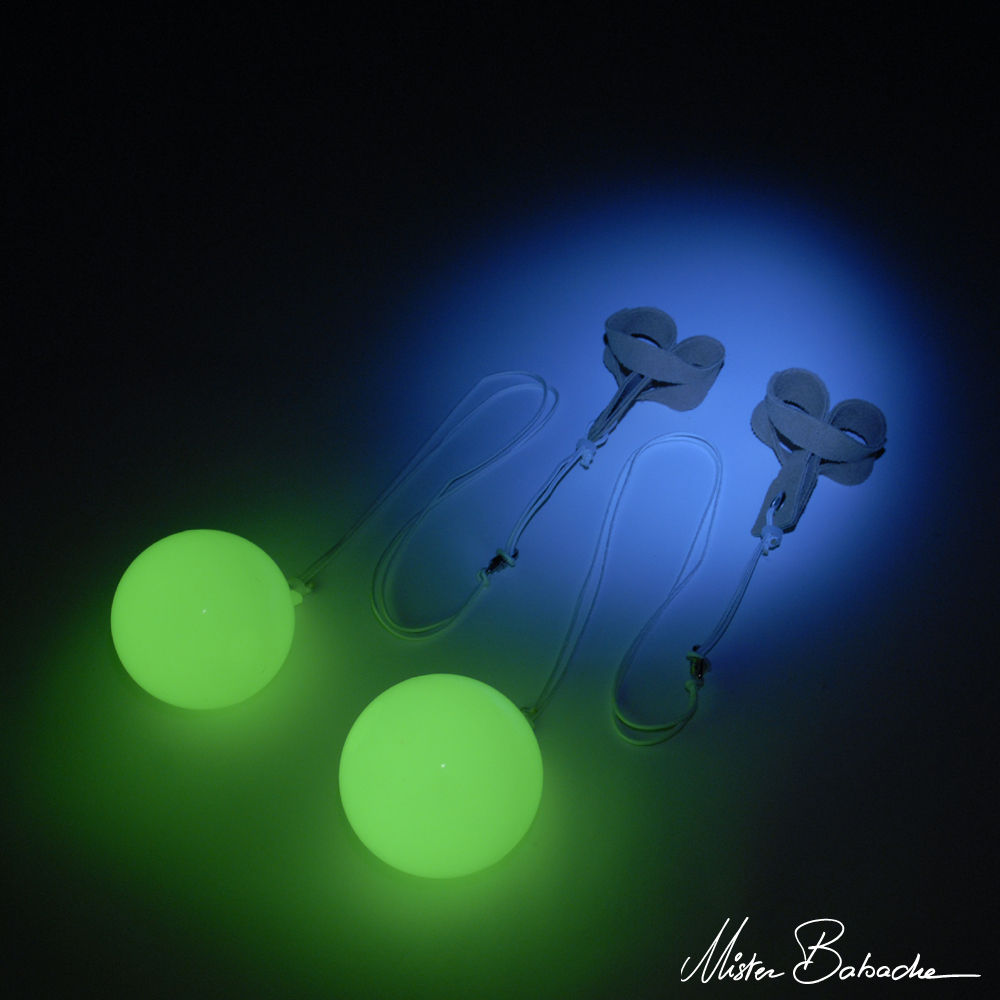 POI Comet Moon (complet - la paire) - phosporescent