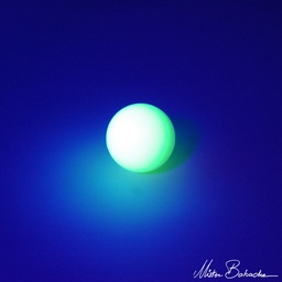 [0459] Stage ball - 72 mm - glow in the dark